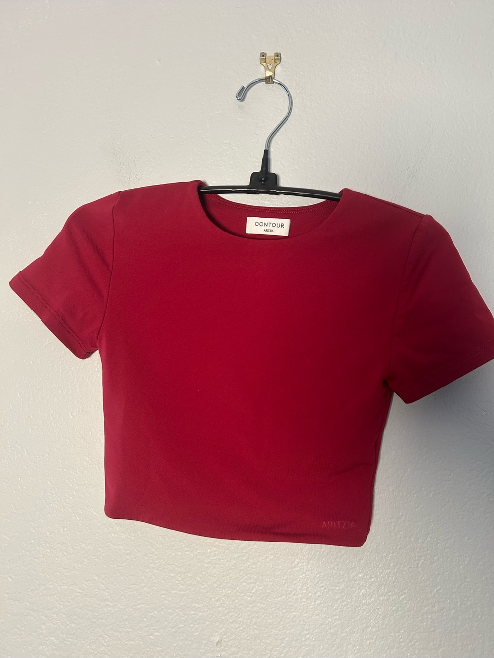 Aritzia Contour Stretch Red Crop Tee - Women's Short Sleeve Top - Picture 3 of 8
